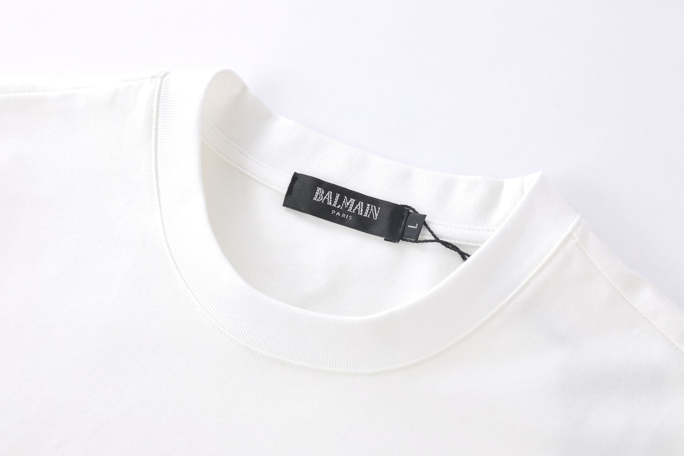 Camiseta estampada blanca para hombre - imagen 3 - JDC Luxury Store