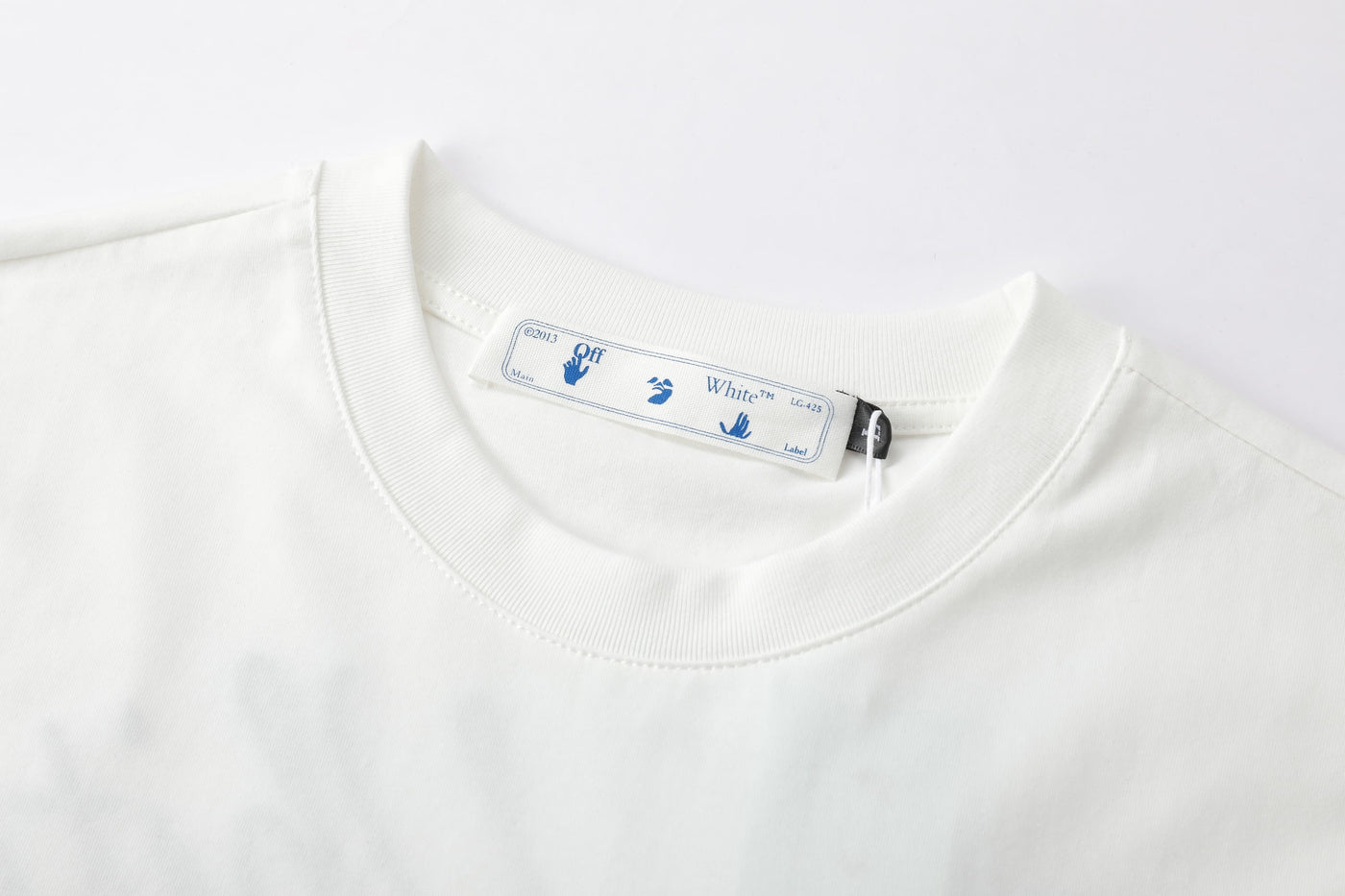 Camiseta estampada blanca para hombre - imagen 3 - JDC Luxury Store