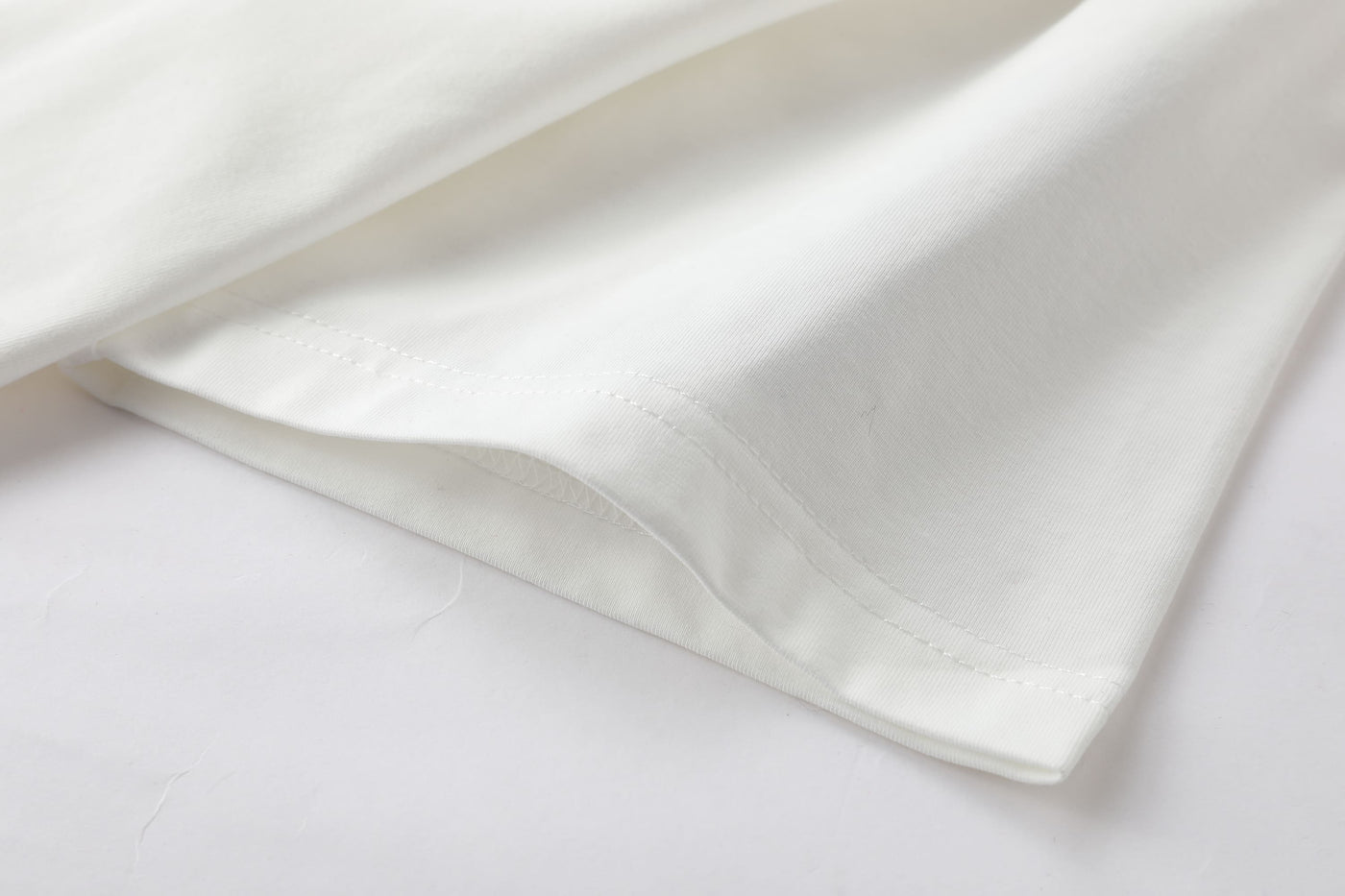 Camiseta estampada blanca para hombre - imagen 8 - JDC Luxury Store