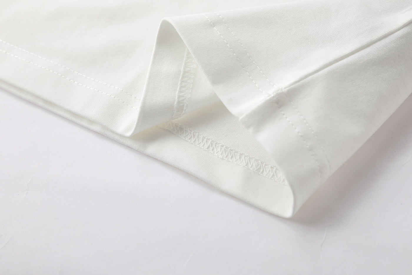 Camiseta estampada blanca para hombre - imagen 7 - JDC Luxury Store