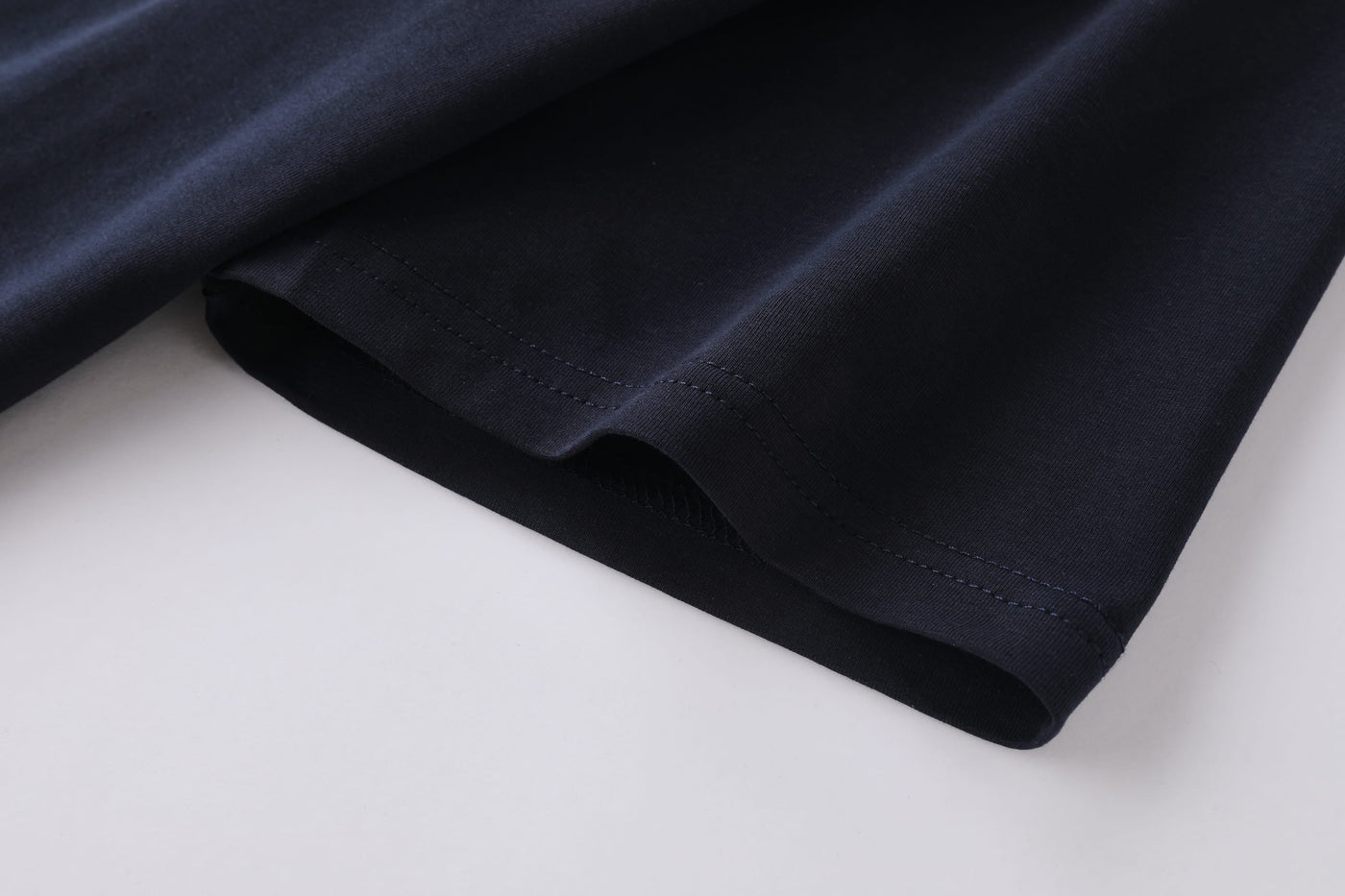 Camiseta básica azul oscuro para hombre - imagen 5 - JDC Luxury Store