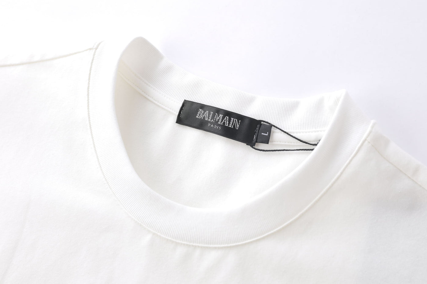 Camiseta básica blanca para hombre - imagen 7 - JDC Luxury Store