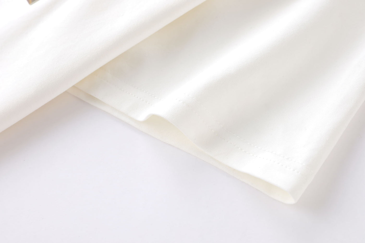 Camiseta estampada blanca para hombre - imagen 6 - JDC Luxury Store