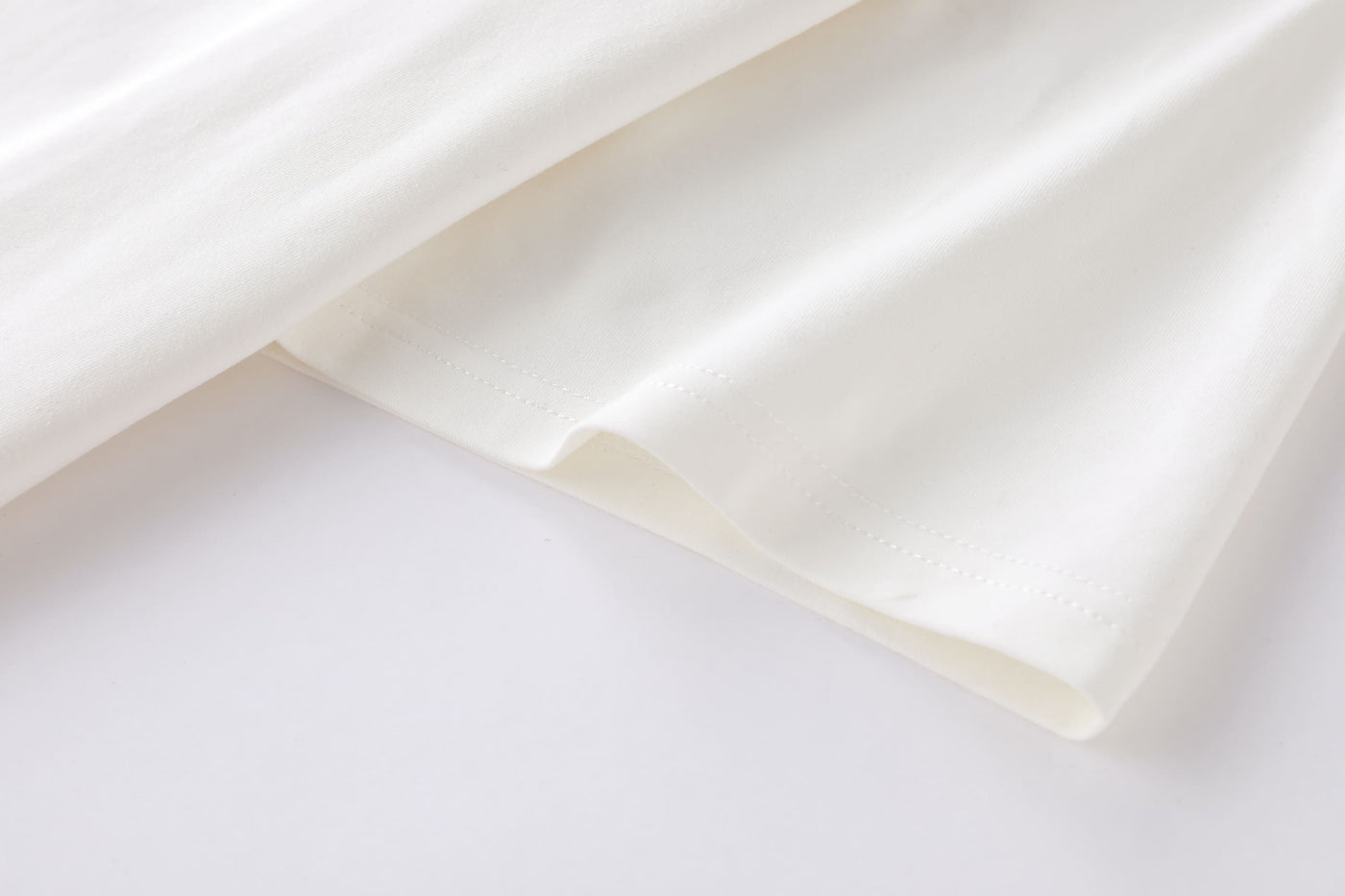 Camiseta estampada blanca para hombre - imagen 6 - JDC Luxury Store