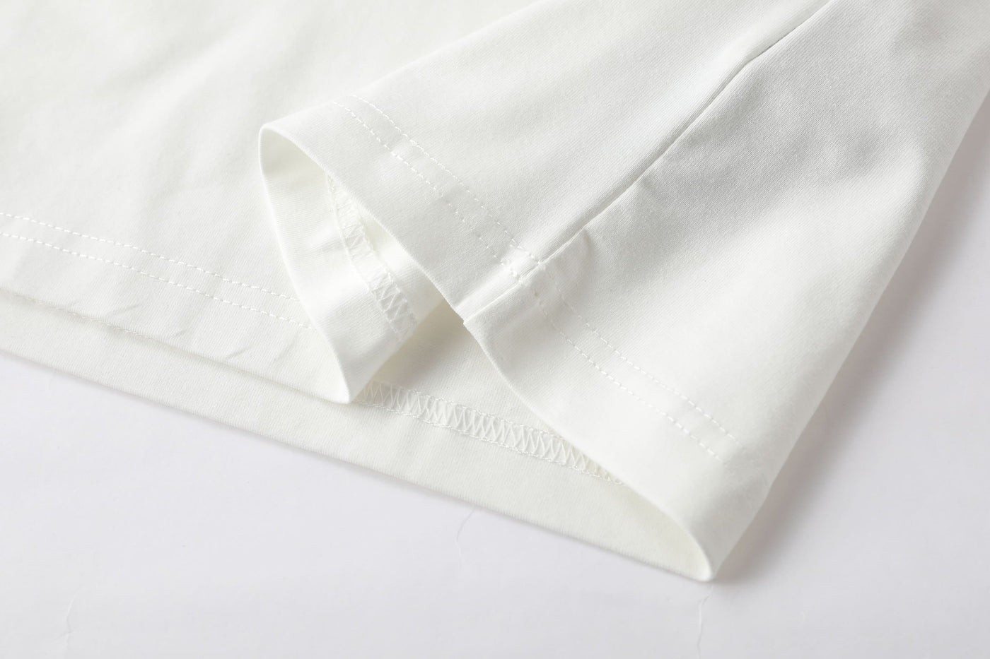 Camiseta estampada blanca para hombre - imagen 6 - JDC Luxury Store