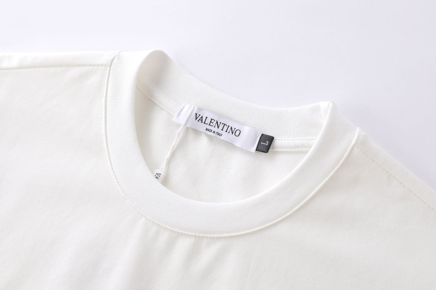 Camiseta básica blanca para hombre - imagen 5 - JDC Luxury Store