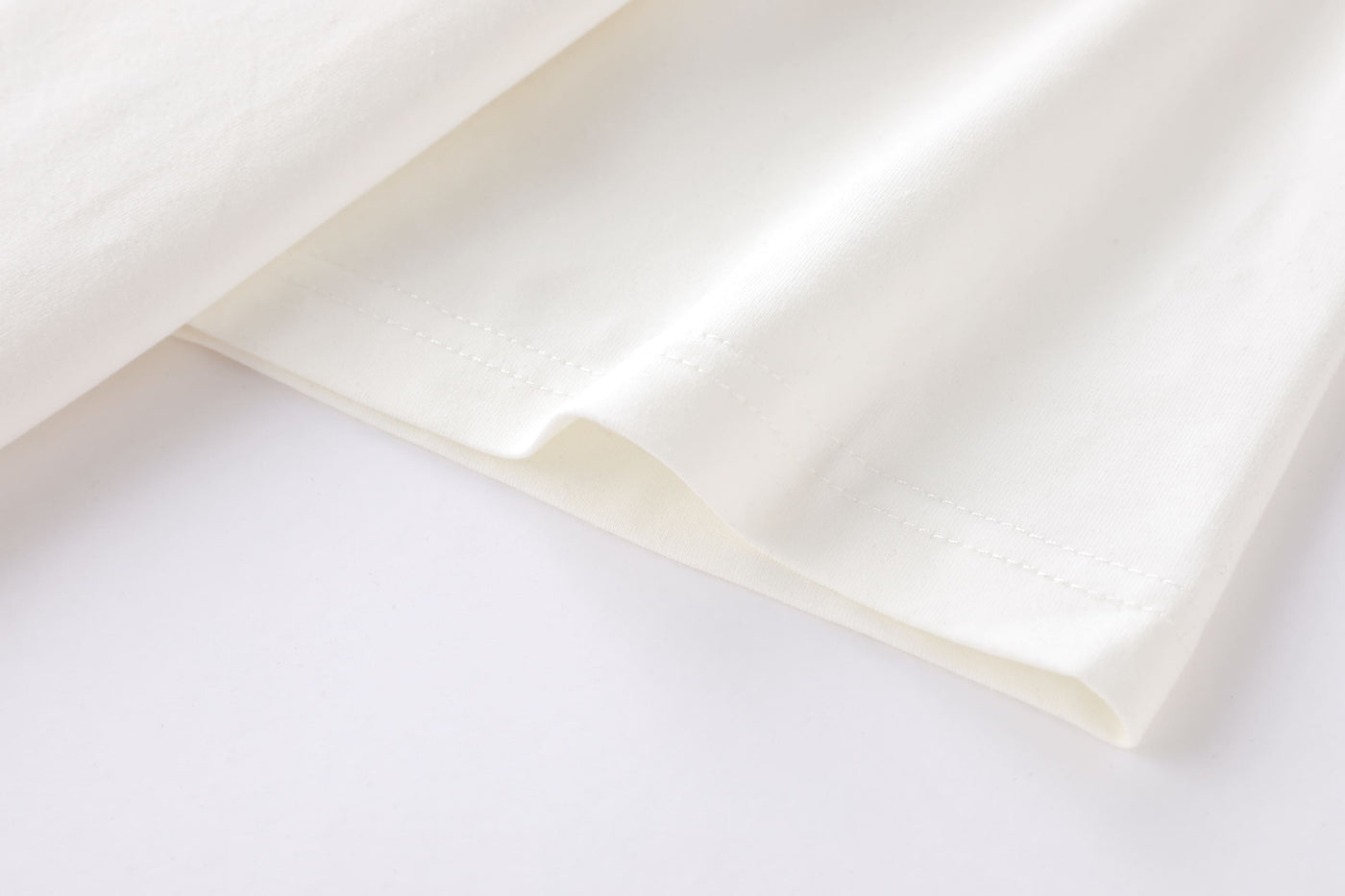 Camiseta básica blanca para hombre - imagen 7 - JDC Luxury Store