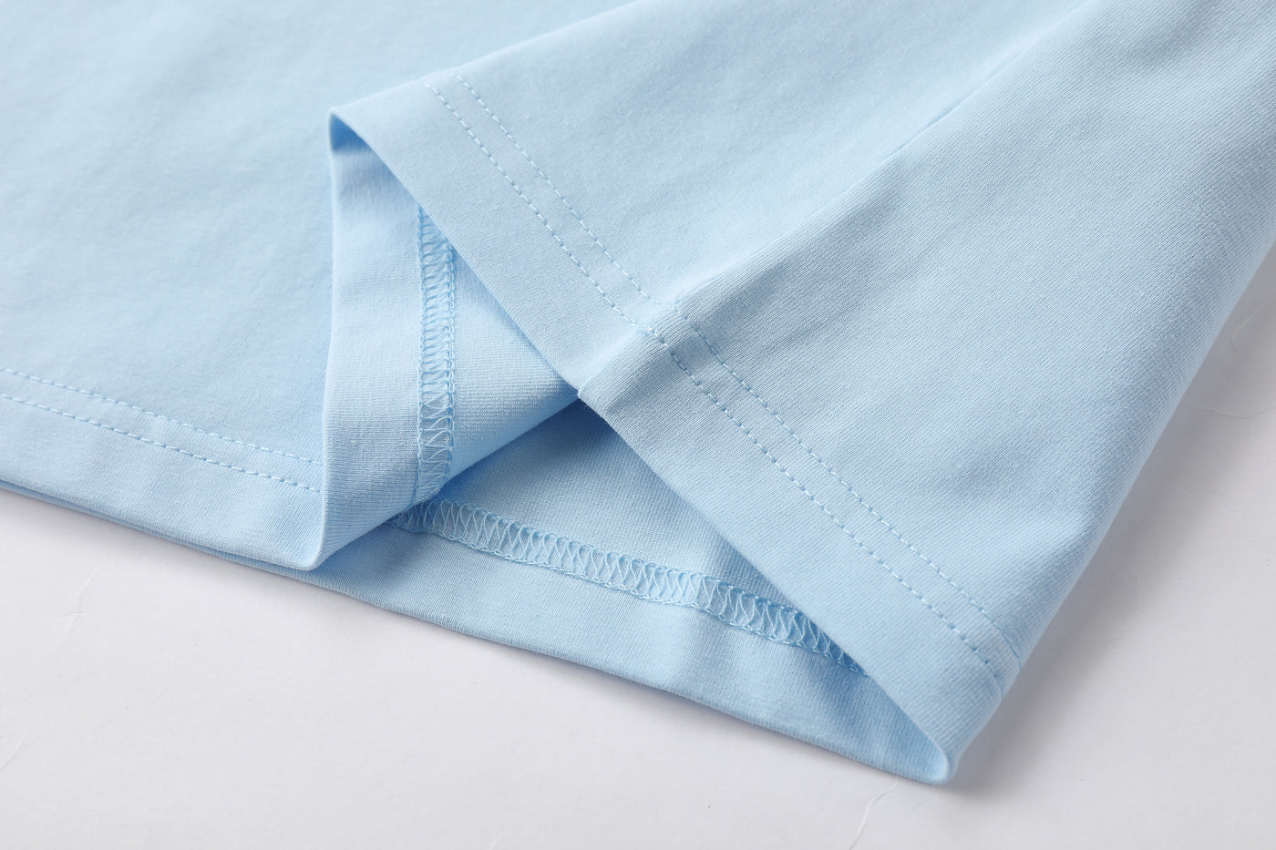 Camiseta básica azul claro para hombre - imagen 4 - JDC Luxury Store