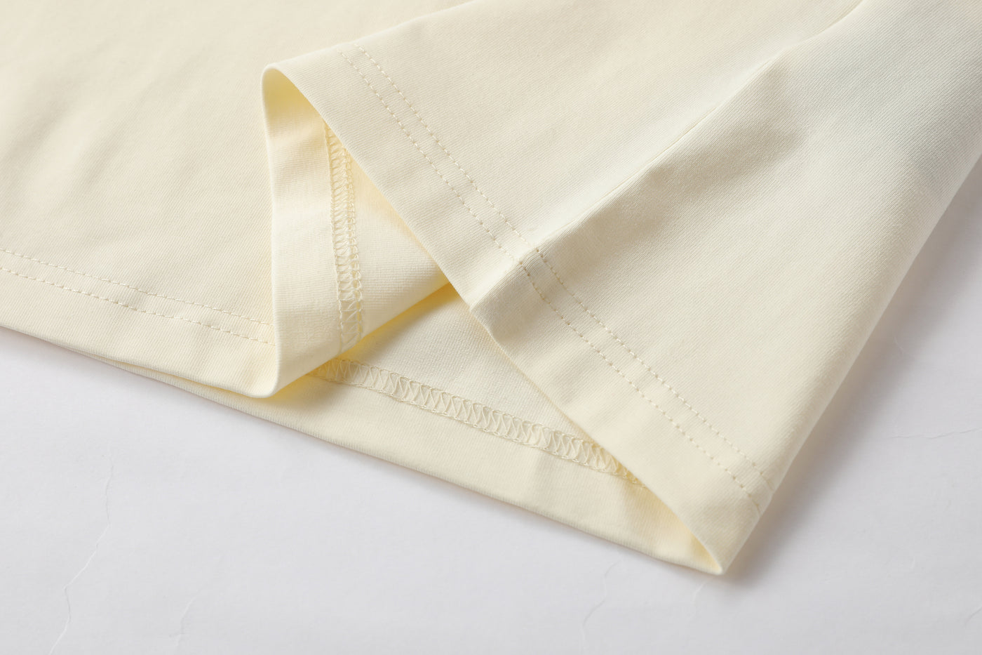 Camiseta básica crema para hombre - imagen 7 - JDC Luxury Store