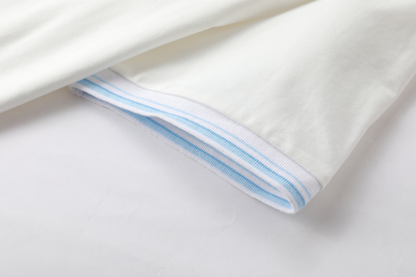 Camiseta básica blanca para hombre - imagen 5 - JDC Luxury Store
