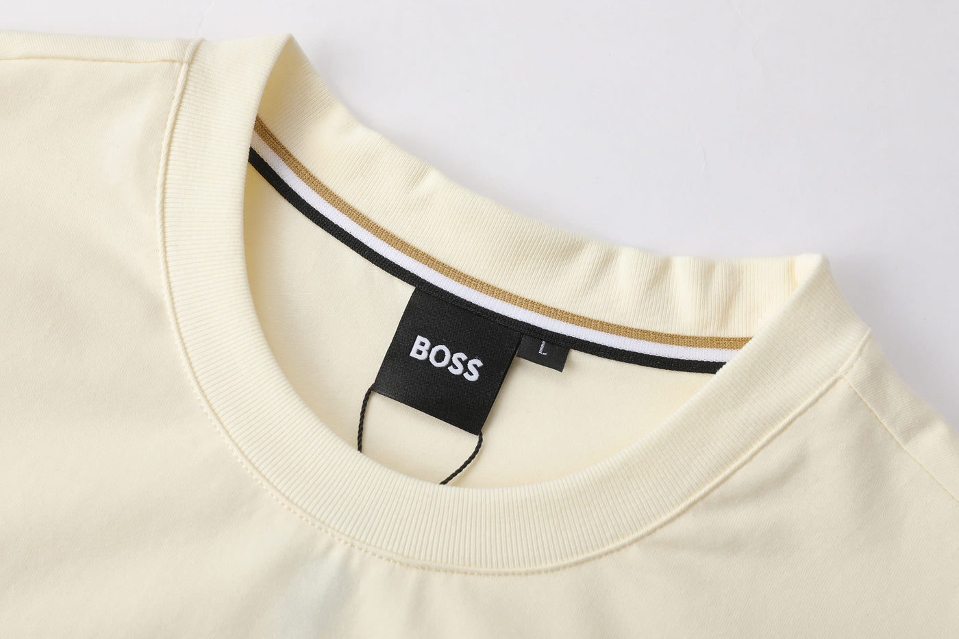 Camiseta básica crema para hombre - imagen 4 - JDC Luxury Store