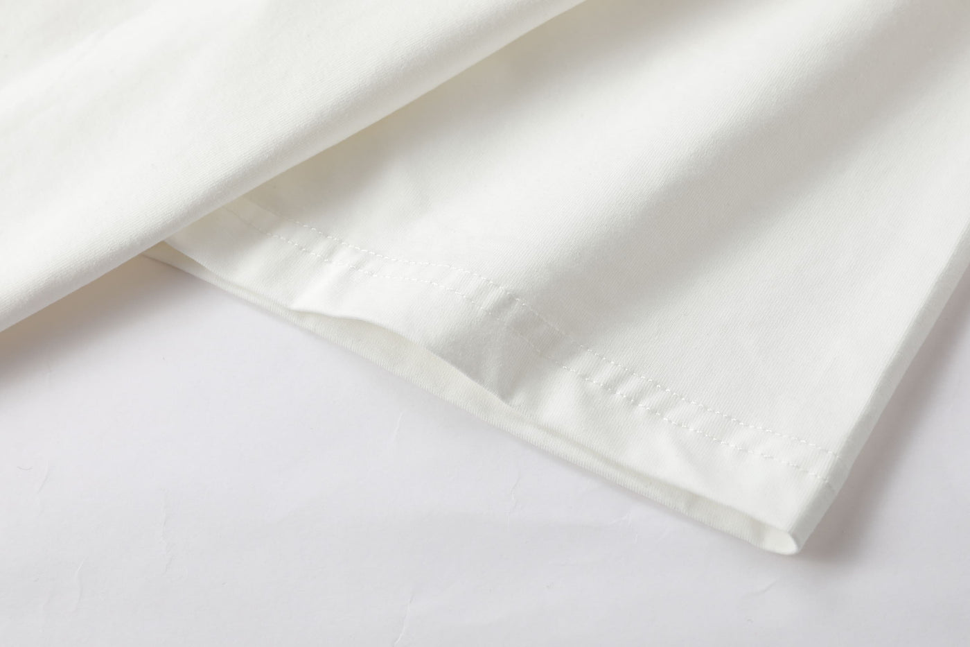 Camiseta estampada blanca para hombre - imagen 6 - JDC Luxury Store