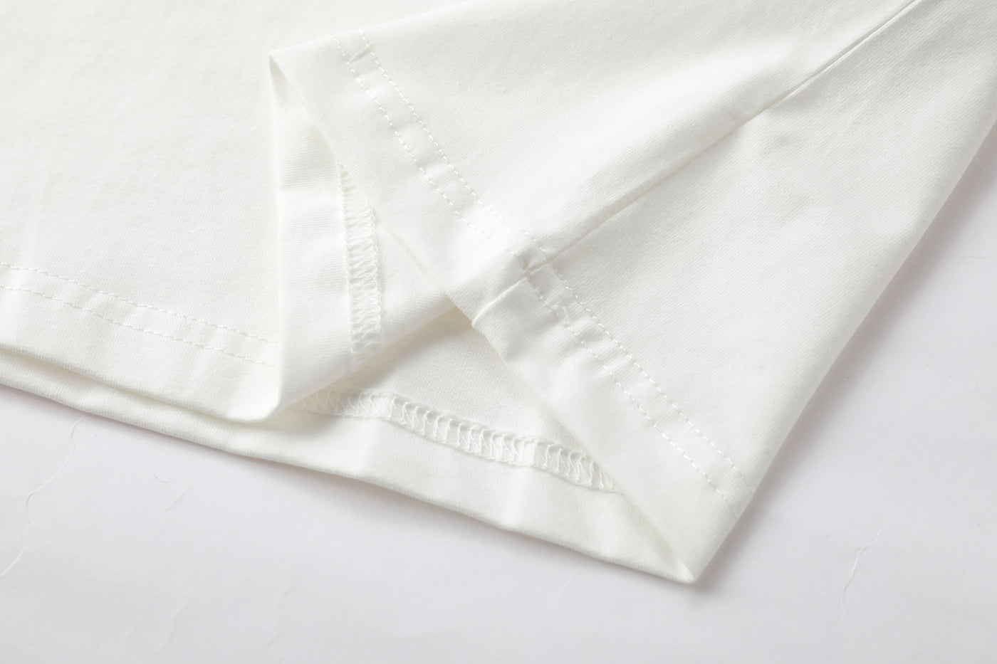 Camiseta estampada blanca para hombre - imagen 7 - JDC Luxury Store