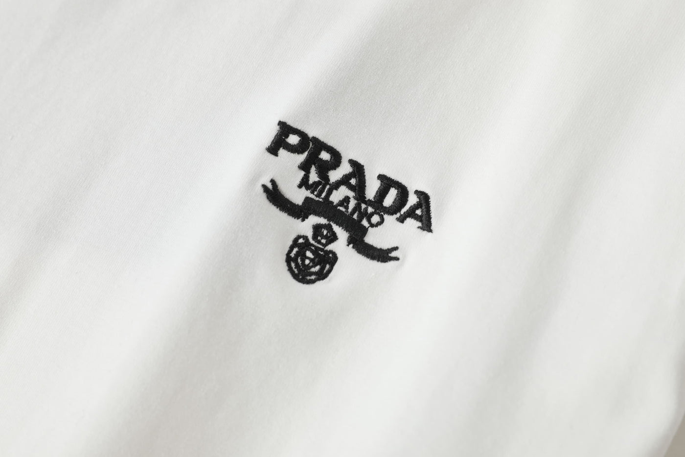 Camiseta básica blanca para hombre - imagen 6 - JDC Luxury Store