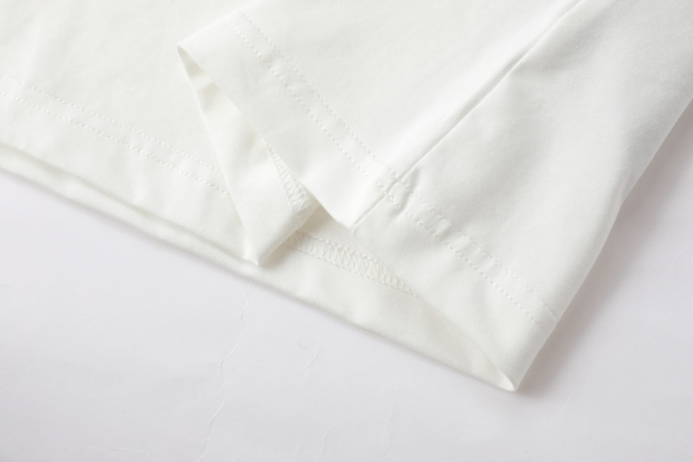 Camiseta básica blanca para hombre - imagen 7 - JDC Luxury Store