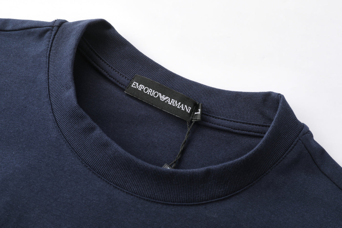 Camiseta estampada azul oscuro para hombre - imagen 3 - JDC Luxury Store