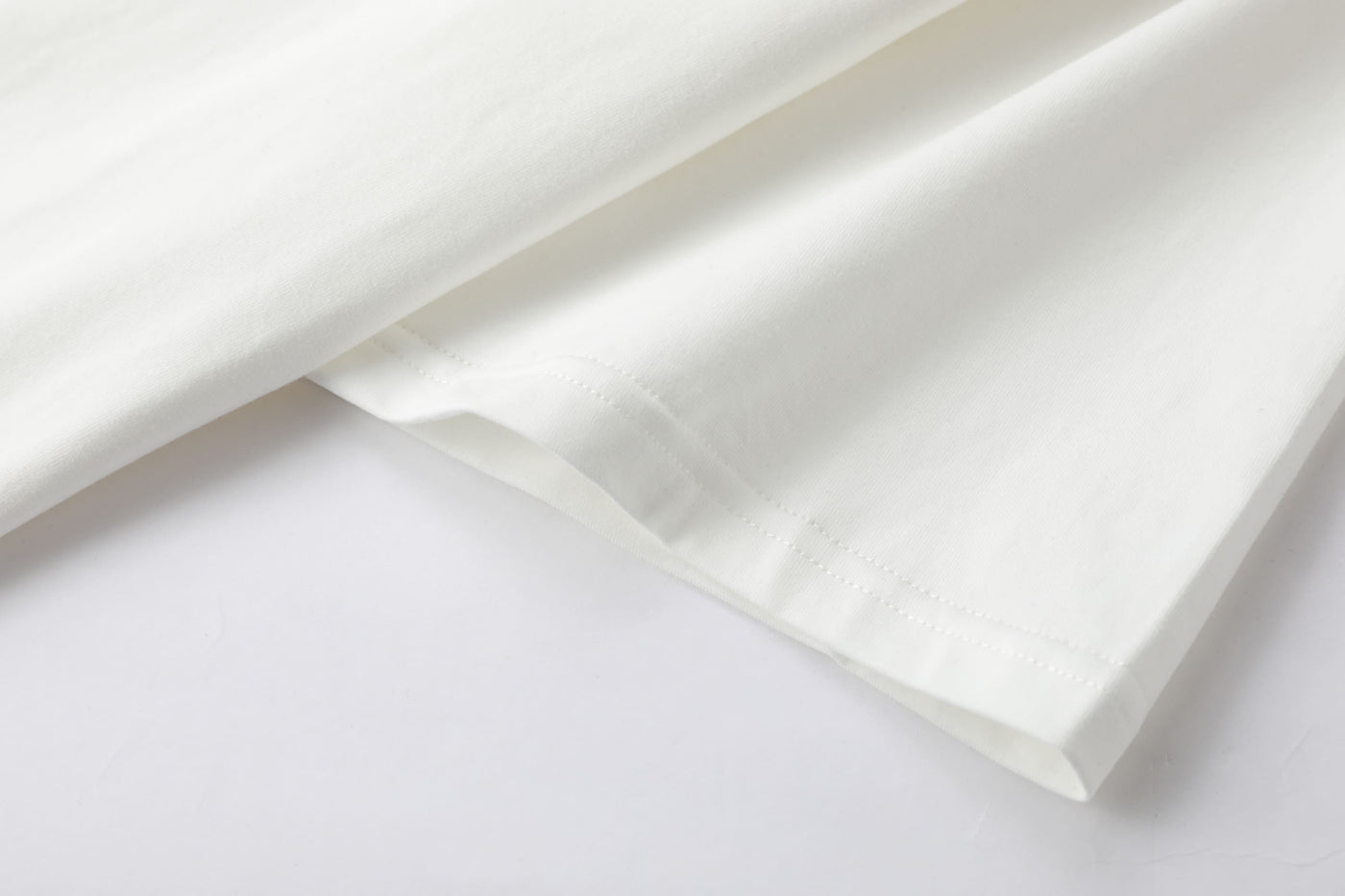 Camiseta estampada blanca para hombre - imagen 6 - JDC Luxury Store