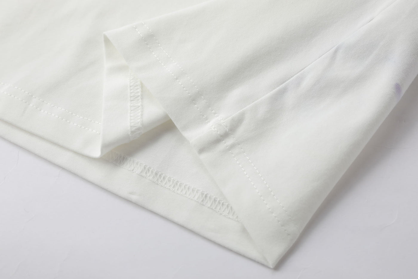 Camiseta estampada blanca para hombre - imagen 7 - JDC Luxury Store