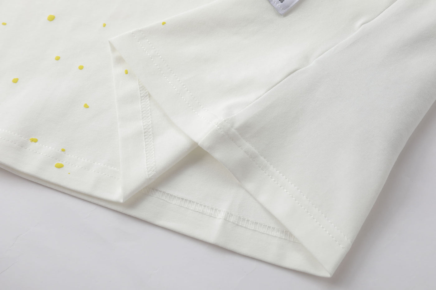 Camiseta oversize blanca para hombre - imagen 8 - JDC Luxury Store