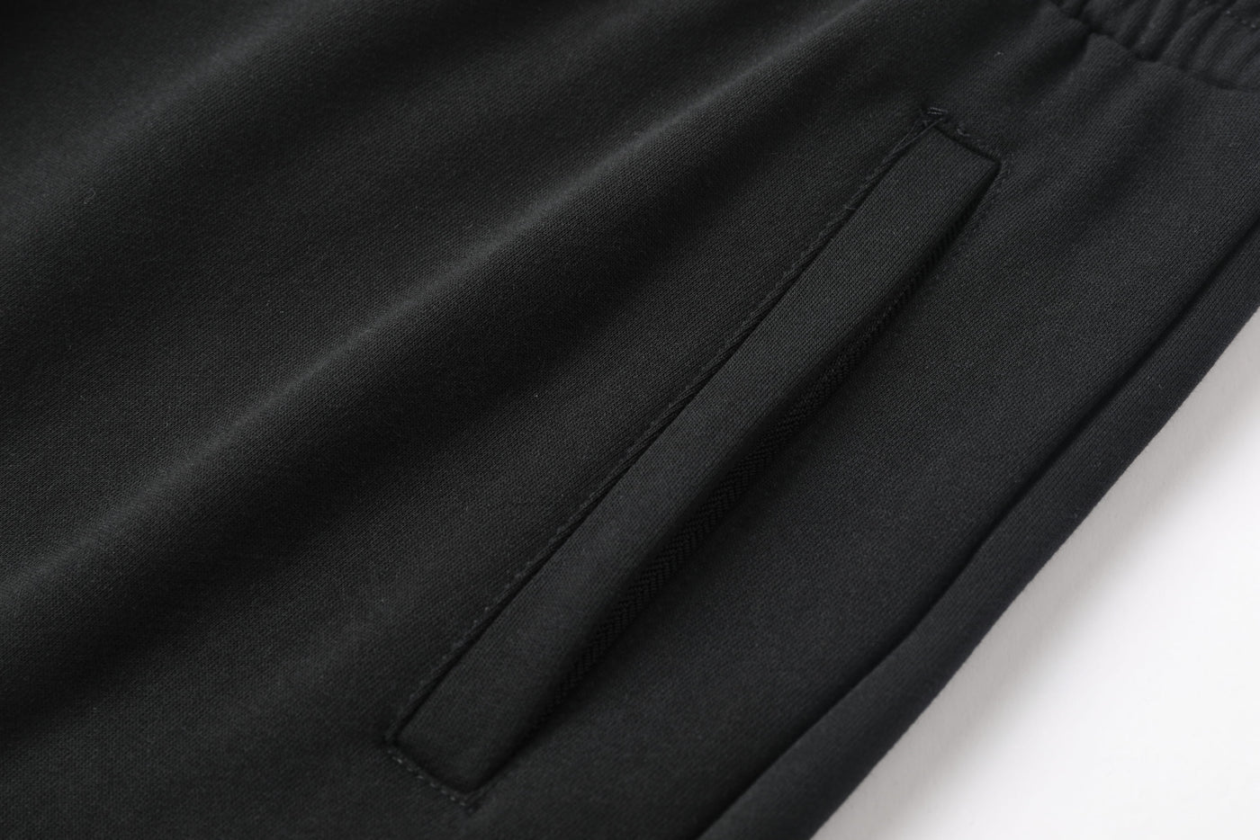 Bermuda negra para hombre - imagen 8 - JDC Luxury Store