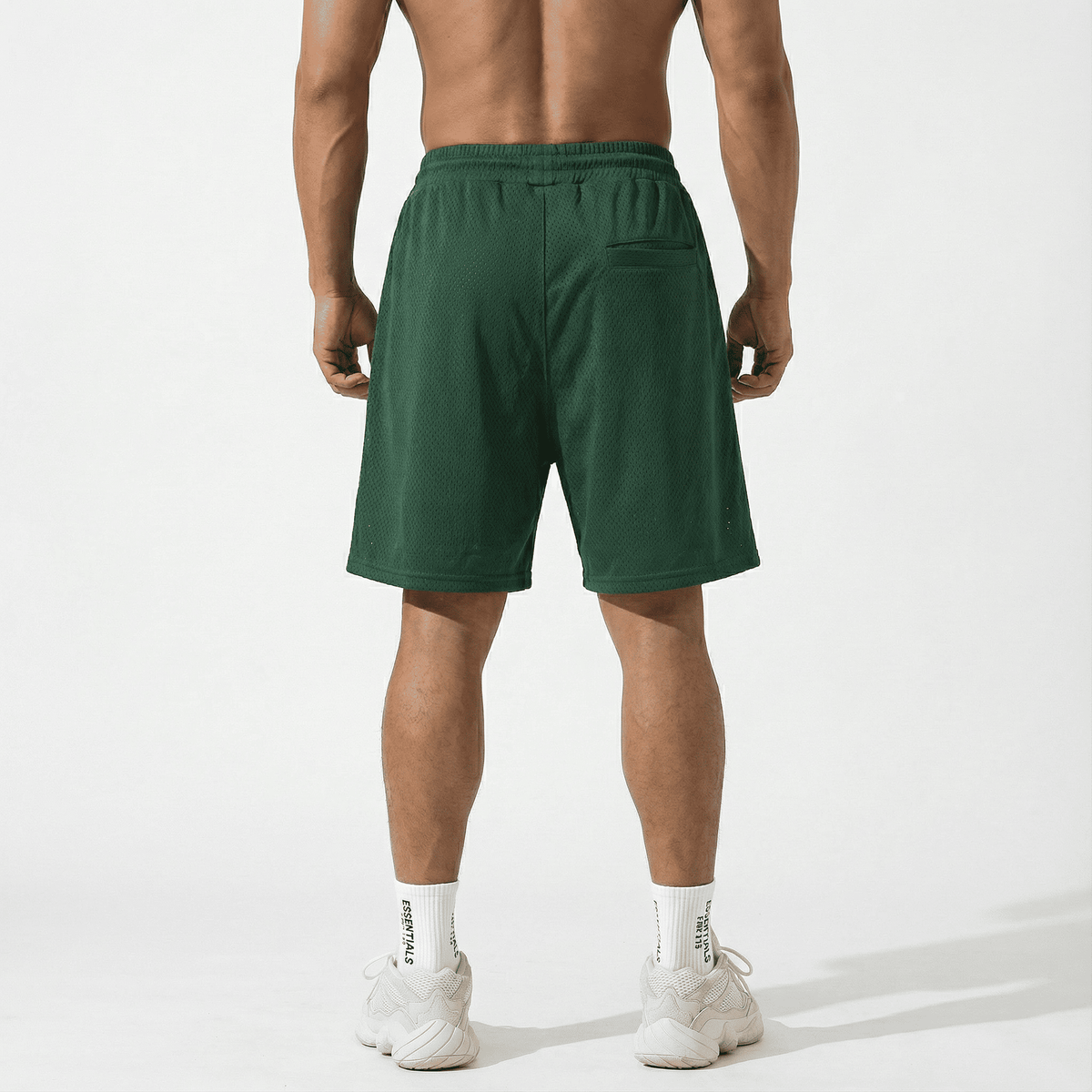 Bermuda verde para hombre - vista trasera - JDC Luxury Store