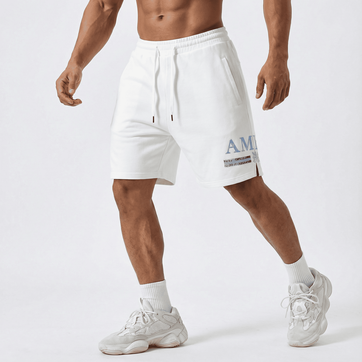 Bermuda blanca para hombre - con modelo - JDC Luxury Store