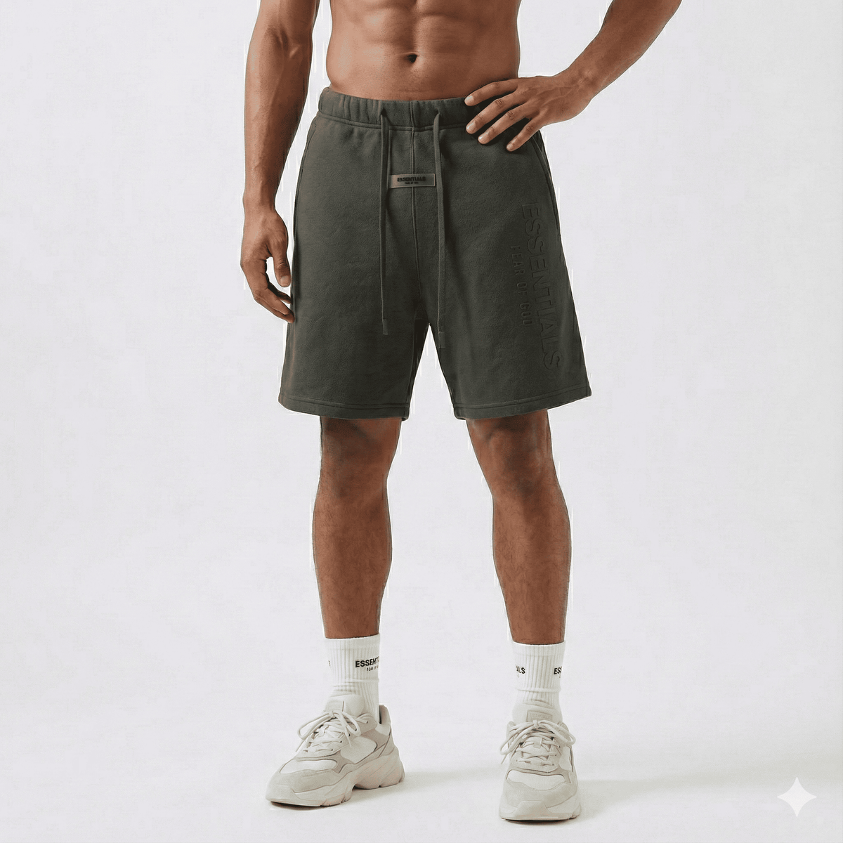 Bermuda verde para hombre - con modelo - JDC Luxury Store