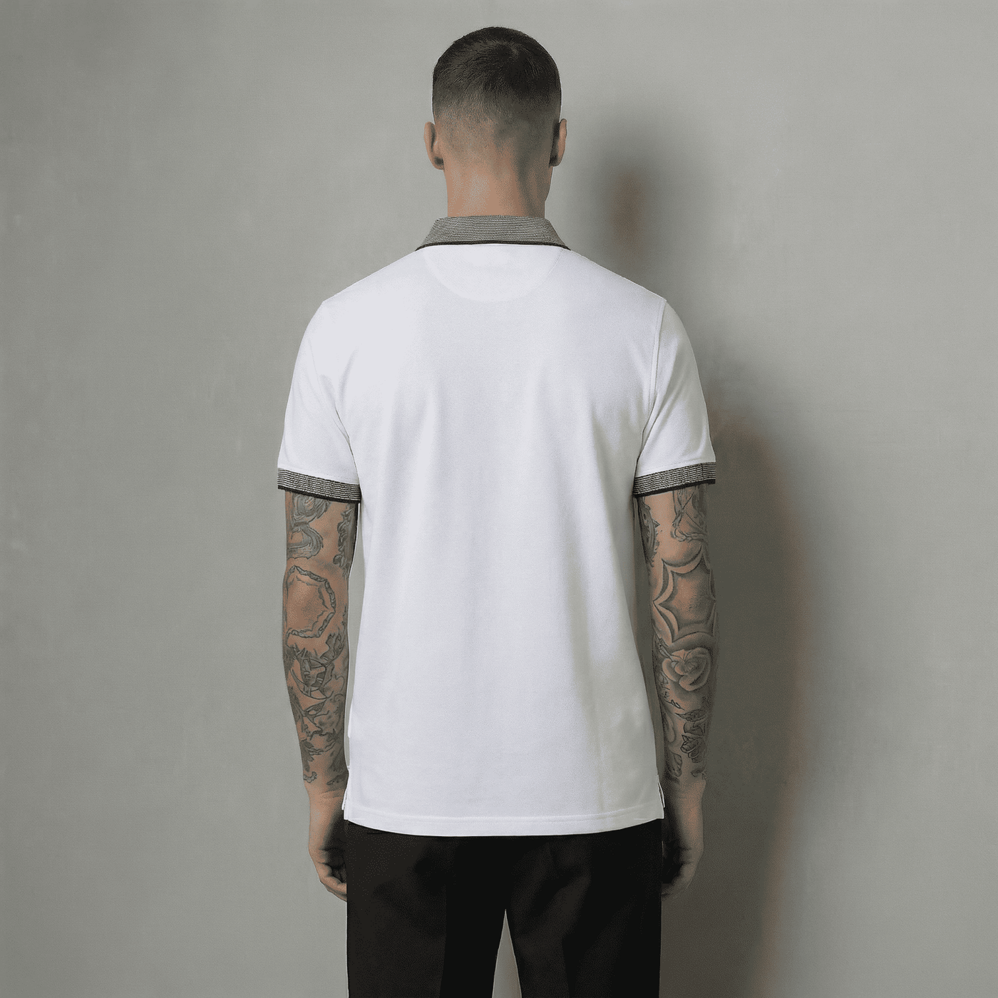 Polo blanca para hombre - vista trasera - JDC Luxury Store