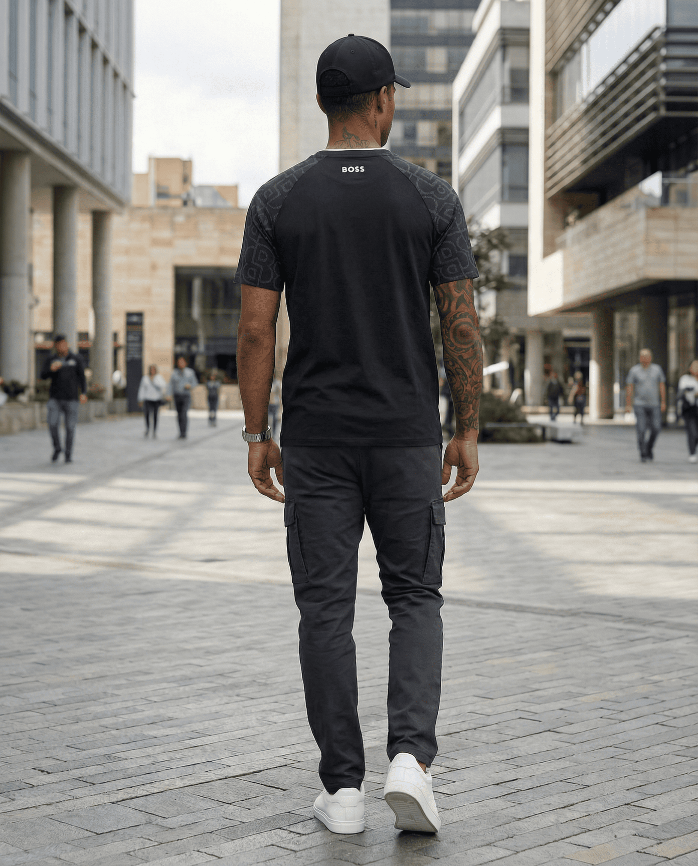 Camiseta básica gris para hombre - vista trasera - JDC Luxury Store