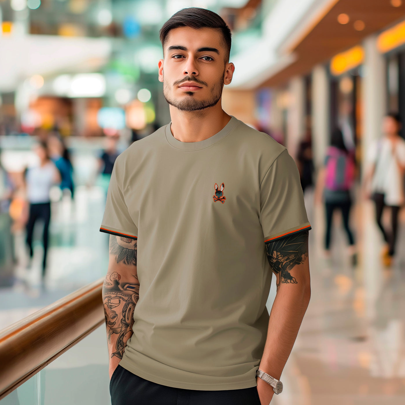Camiseta básica verde para hombre - con modelo - JDC Luxury Store