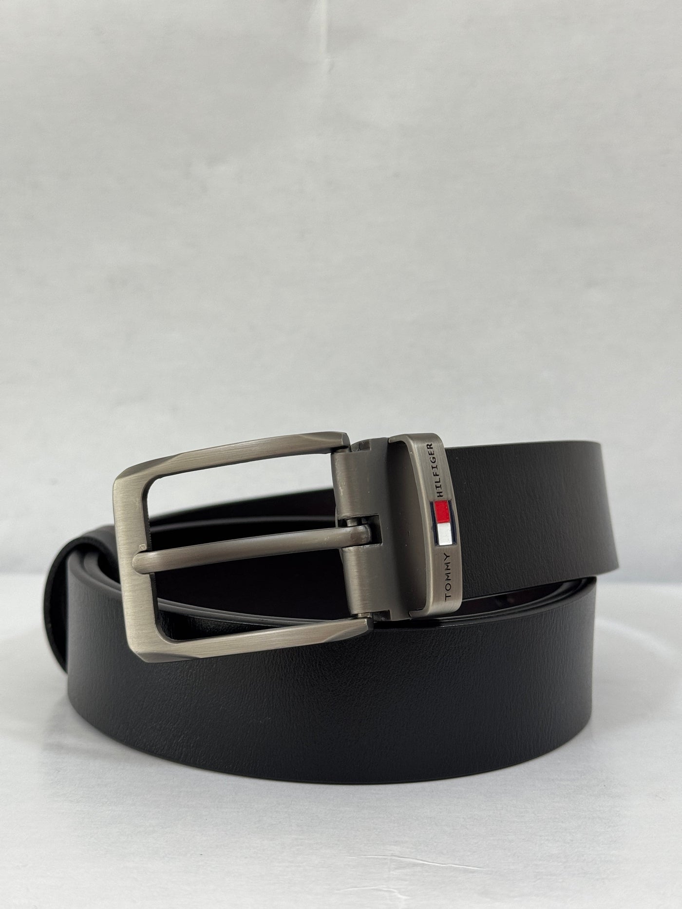 Correa TOM H3222 Negro/Cafe Para Hombre