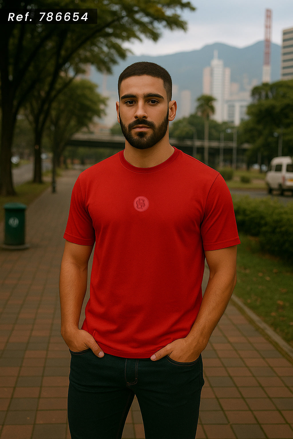 Camiseta básica roja para hombre - con modelo - JDC Luxury Store