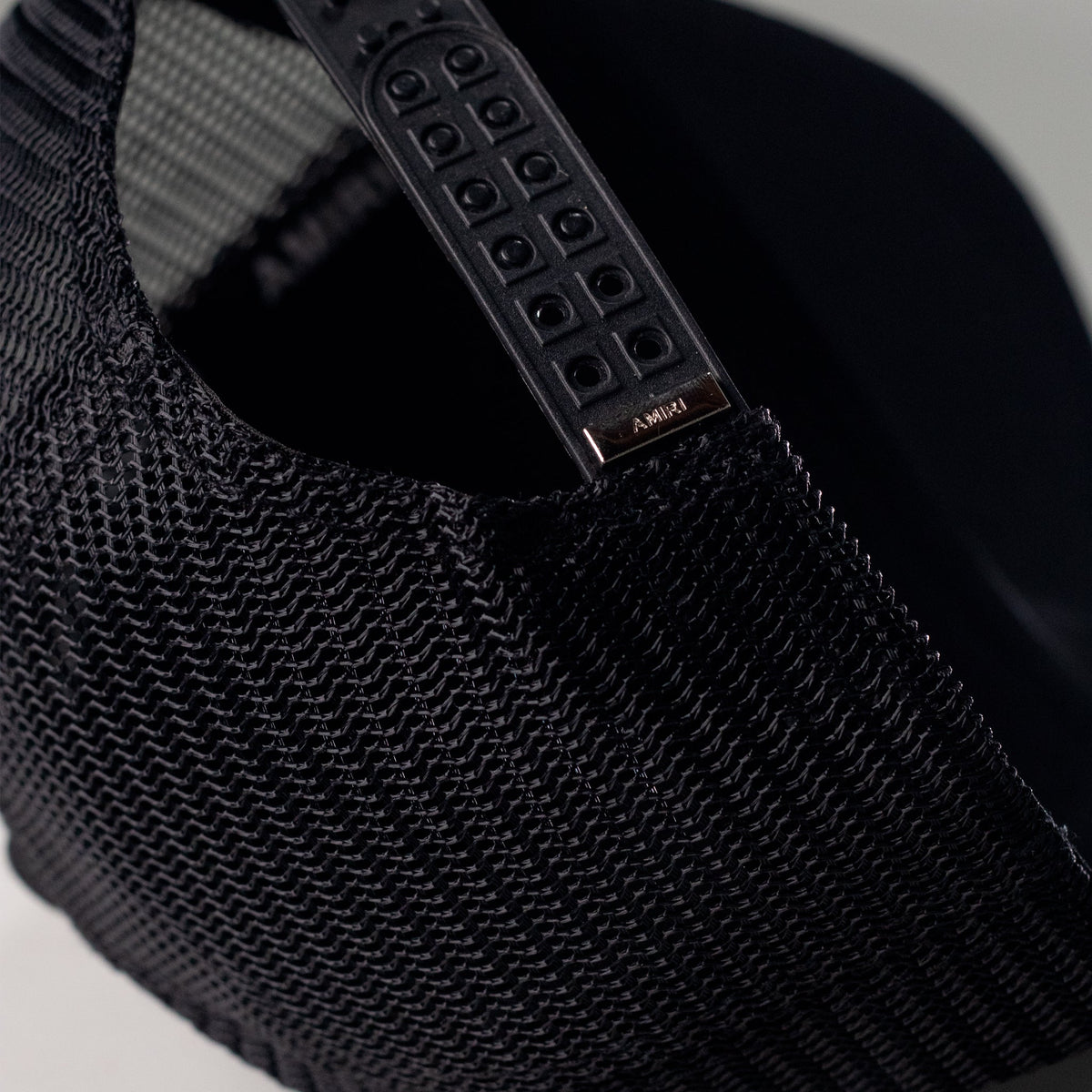 Gorra Negra Amiri Con Maya 101-14