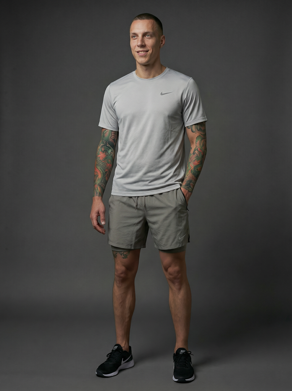 Camiseta Deportiva Básica Blanca Para Hombre Ref. CAM45