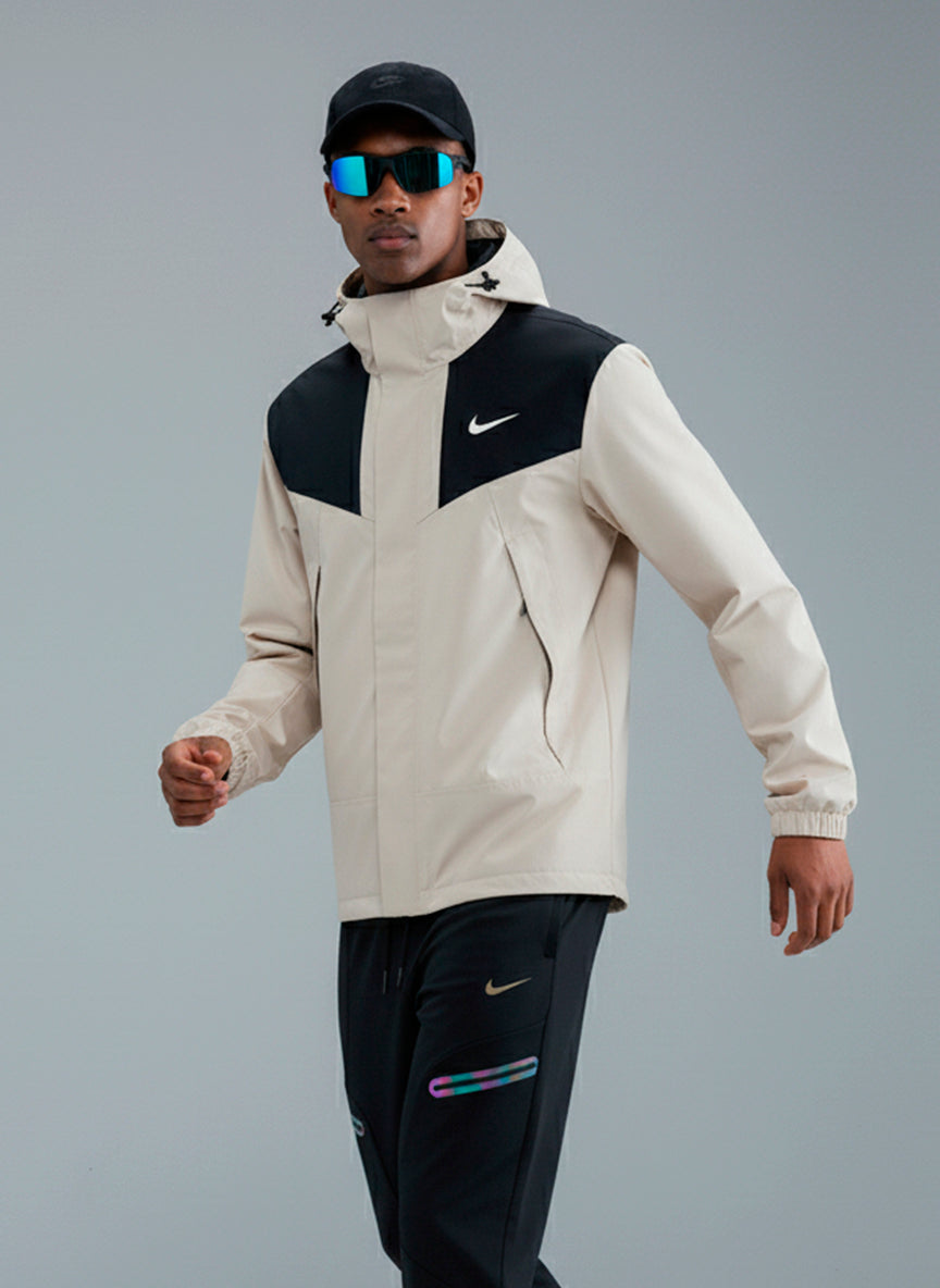 Chaqueta Deportiva Blanca Para Hombre Ref. CHA21
