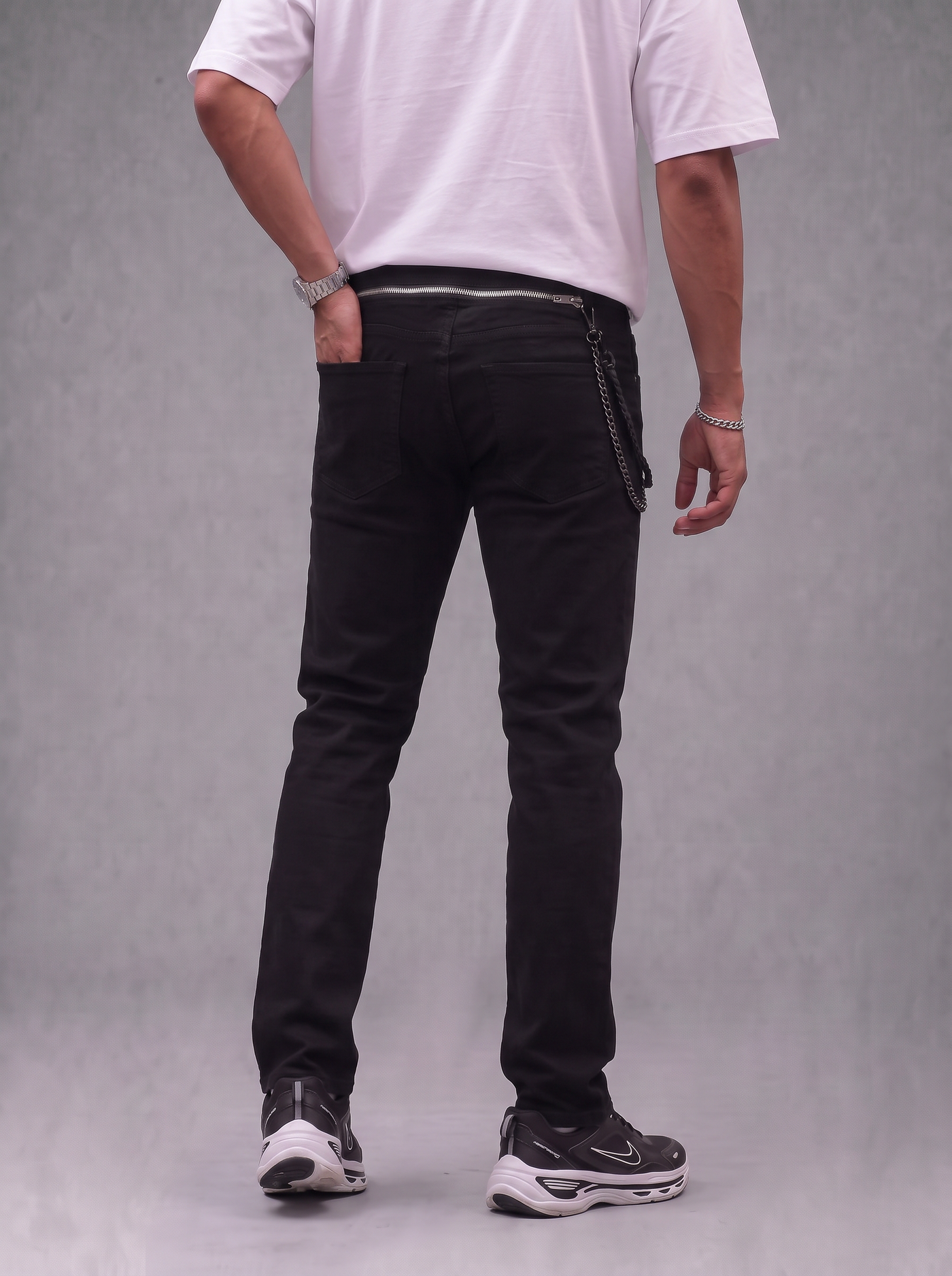 Jean DSQ DS157-2 Negro Para Hombre