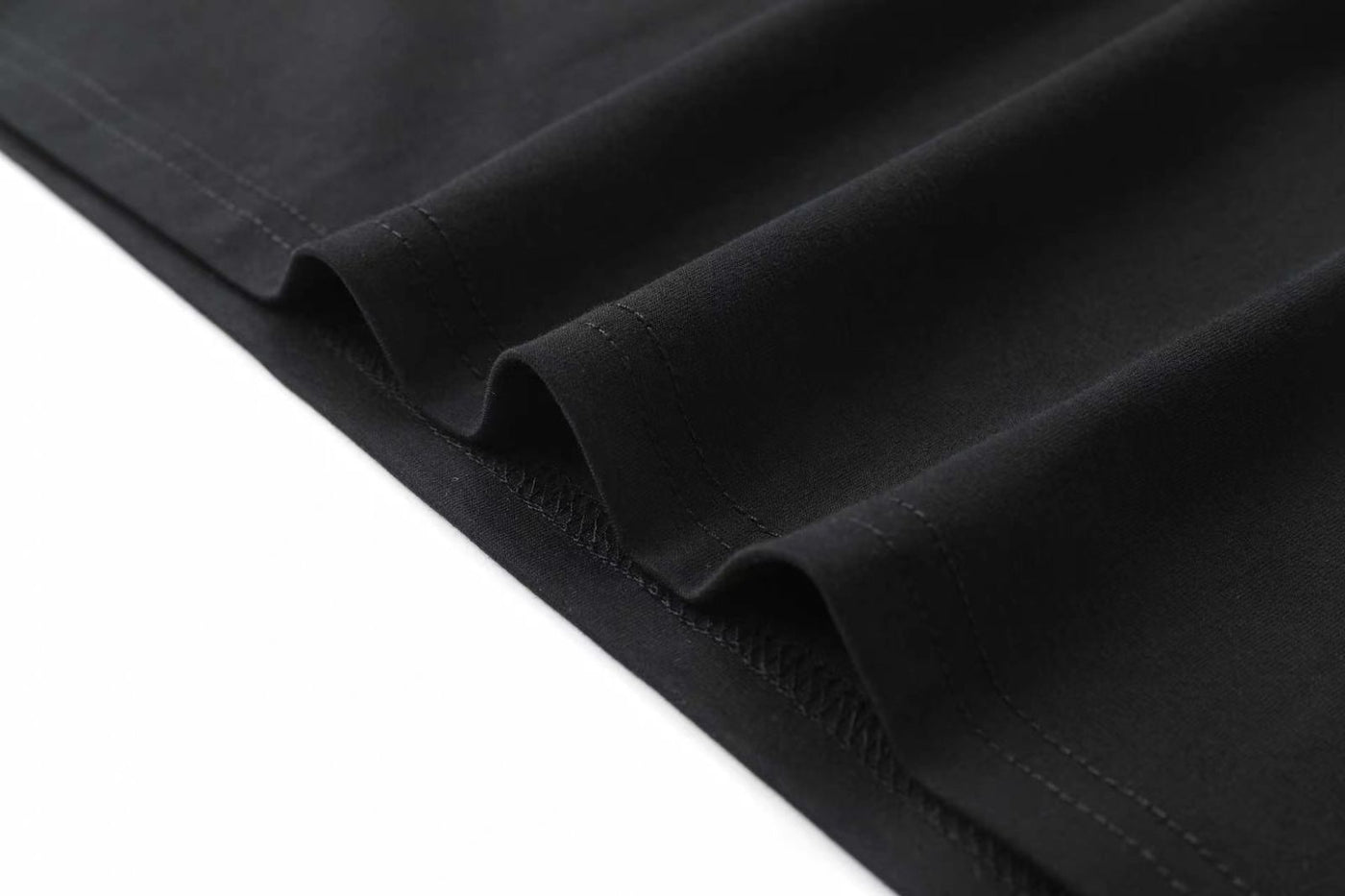 Camiseta básica negra para hombre - imagen 5 - JDC Luxury Store