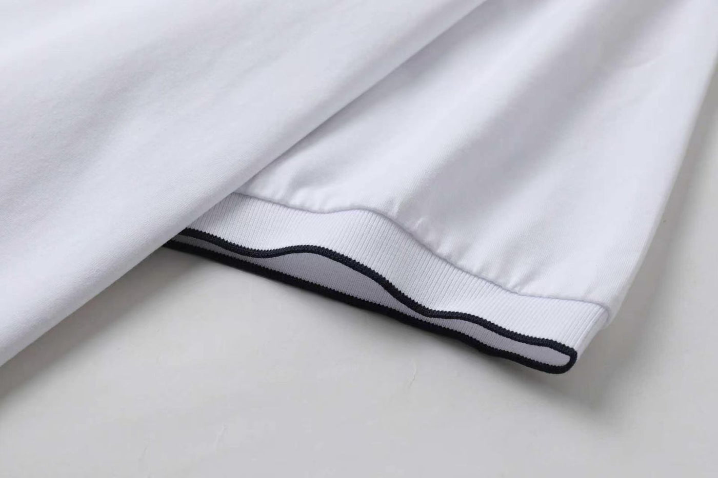 Camiseta básica blanca para hombre - imagen 6 - JDC Luxury Store
