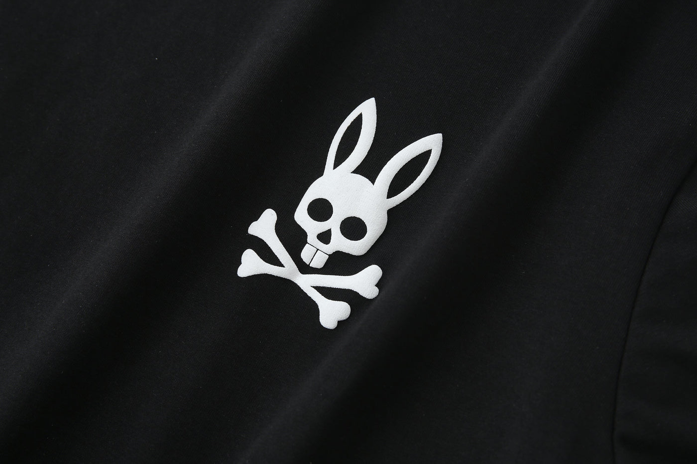Camiseta 66624 Estampada Negra Para Hombre