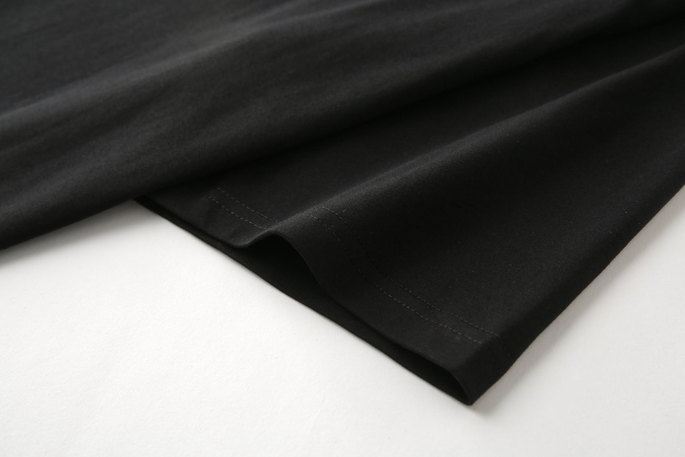 Camiseta básica negro para hombre - imagen 6 - JDC Luxury Store