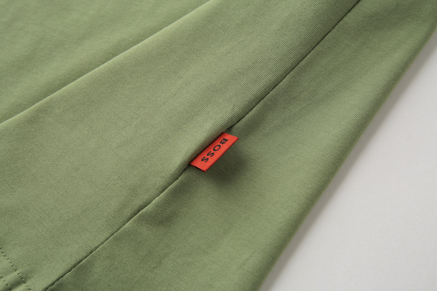 Camiseta básica verde para hombre - imagen 7 - JDC Luxury Store