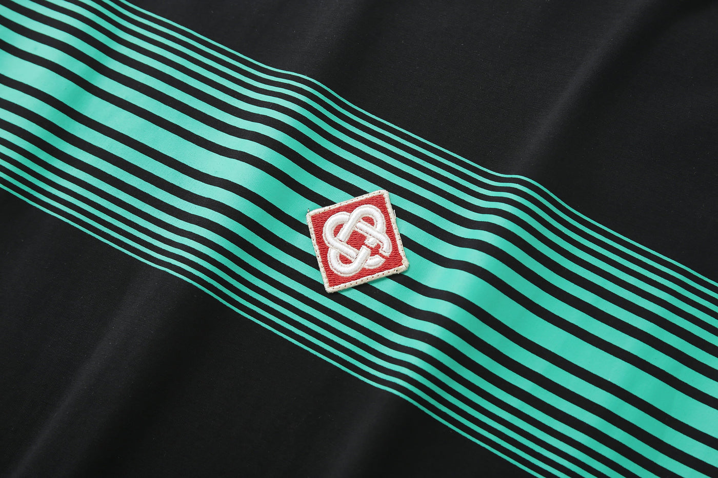 Camiseta 66635 Estampada Negra Para Hombre