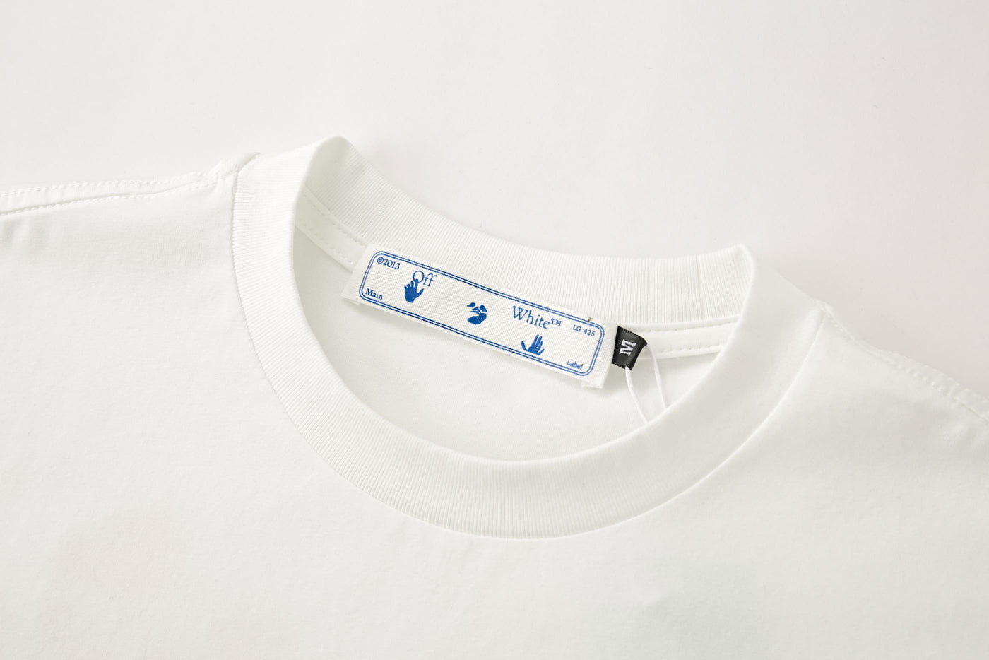 Camiseta oversize blanca para hombre - imagen 5 - JDC Luxury Store
