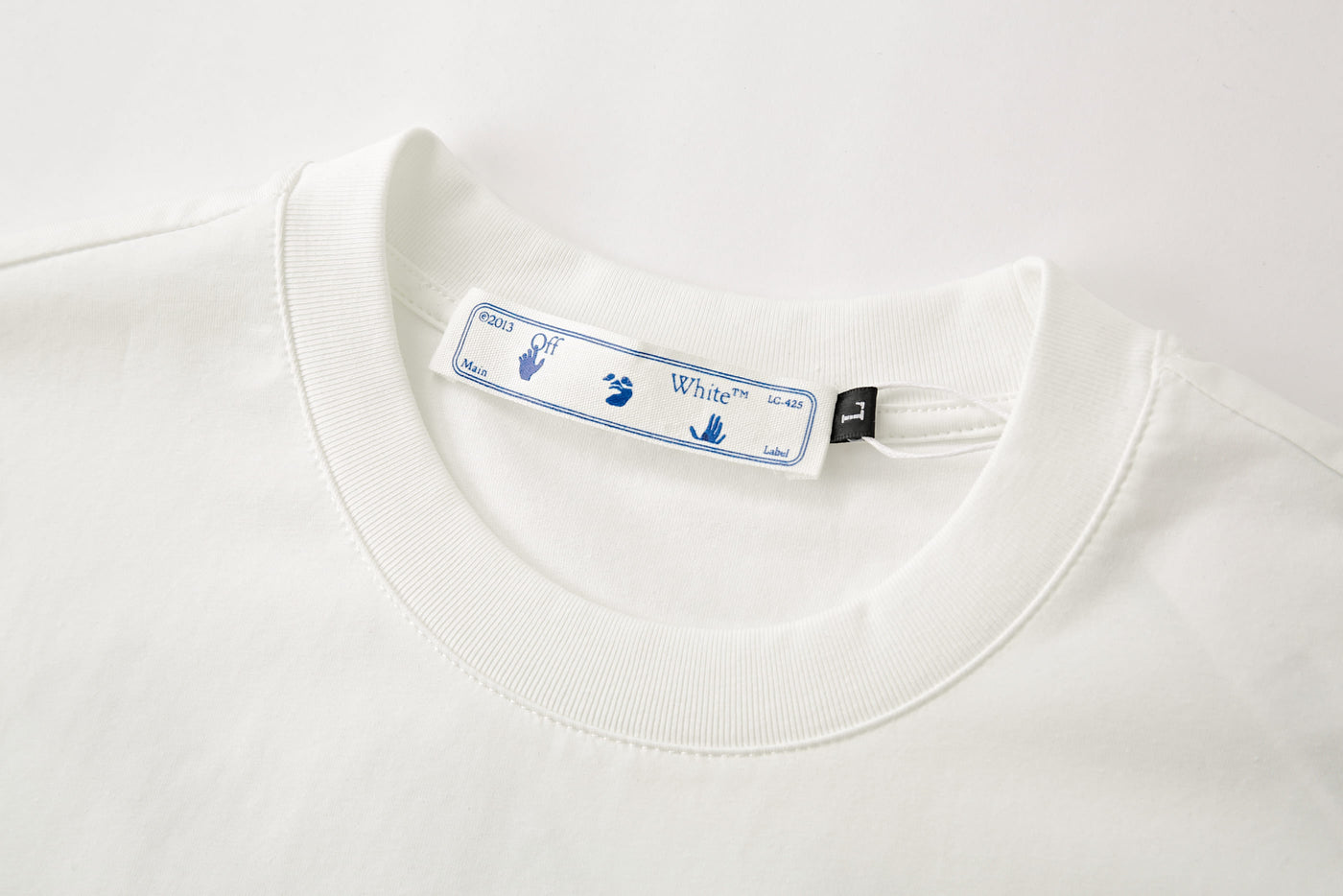 Camiseta estampada blanca para hombre - imagen 4 - JDC Luxury Store