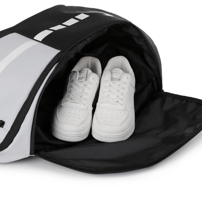 Bolso blanco para hombre - imagen 5 - JDC Luxury Store