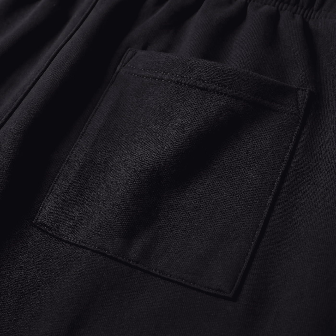 Bermuda negra para hombre - detalle - JDC Luxury Store