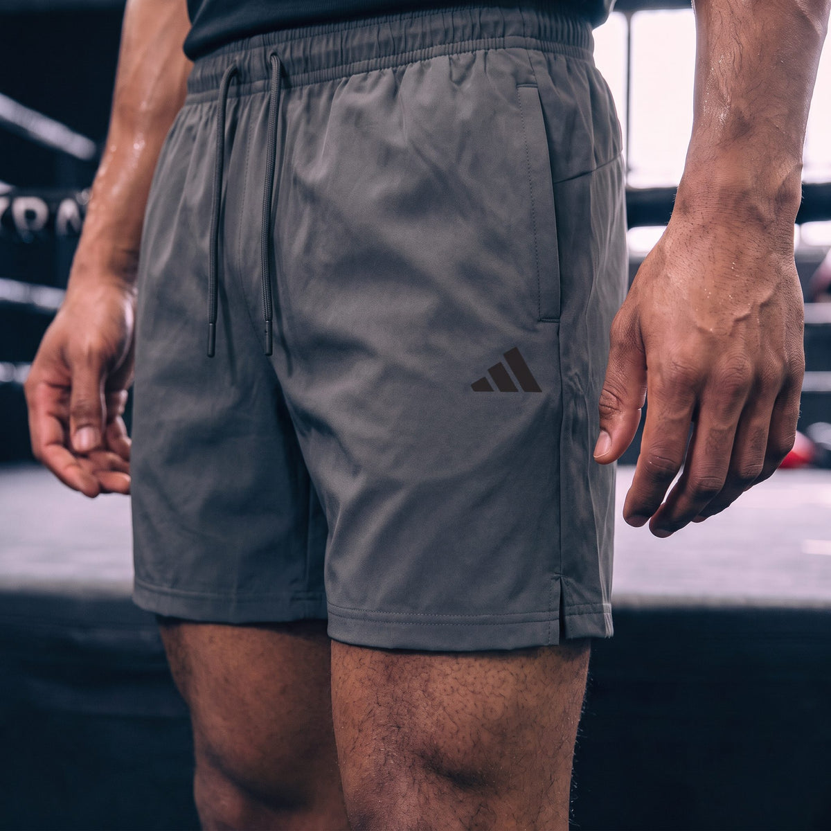 Pantaloneta Deportiva Gris Para Hombre Ref. PAN31