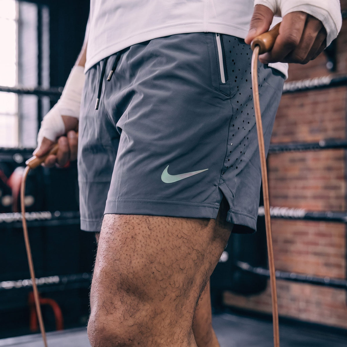 Pantaloneta Deportiva Gris Para Hombre Ref. PAN36